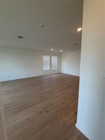 4389 VIBERNUM AVENUE, St Cloud, FL 34772