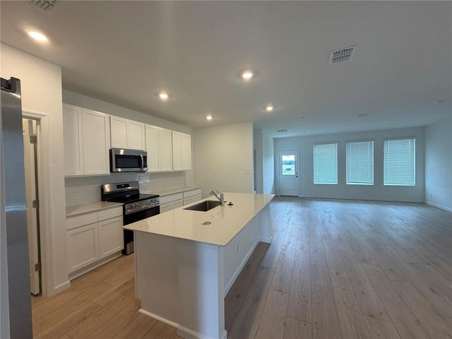 4389 VIBERNUM AVENUE, St Cloud, FL 34772