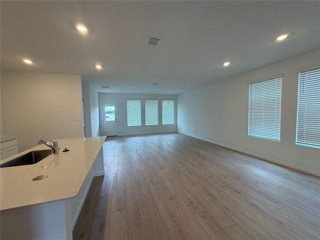 4389 VIBERNUM AVENUE, St Cloud, FL 34772