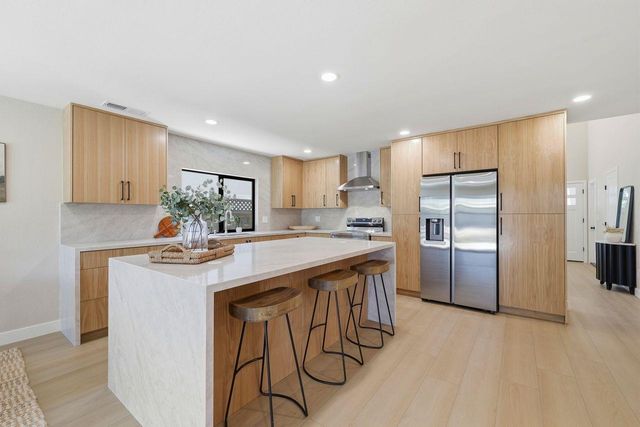 268 Clearpark Circle, San Jose, CA 95136