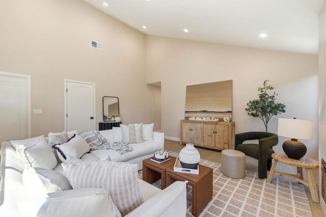 268 Clearpark Circle, San Jose, CA 95136