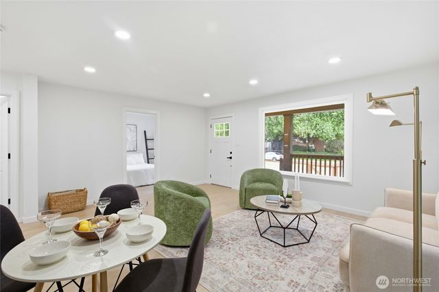 4015 S Yakima Avenue, Tacoma, WA 98418