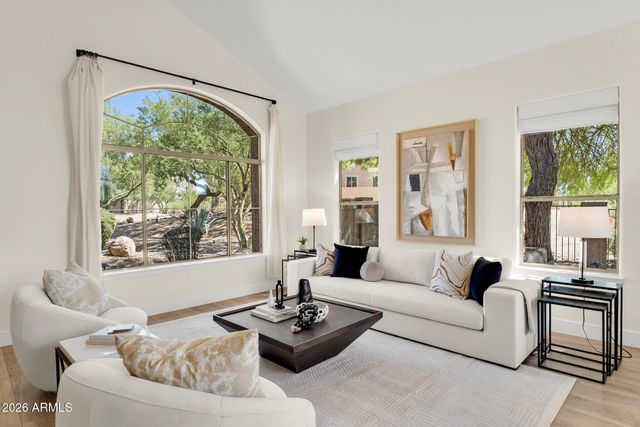 29526 N 67th Street, Scottsdale, AZ 85266