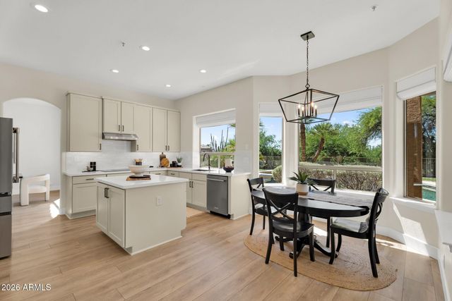 29526 N 67th Street, Scottsdale, AZ 85266