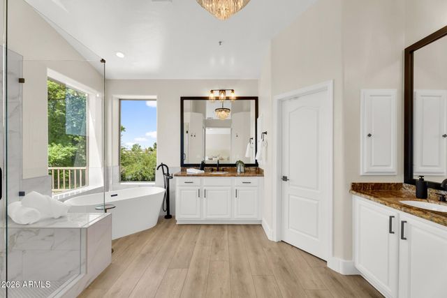 29526 N 67th Street, Scottsdale, AZ 85266