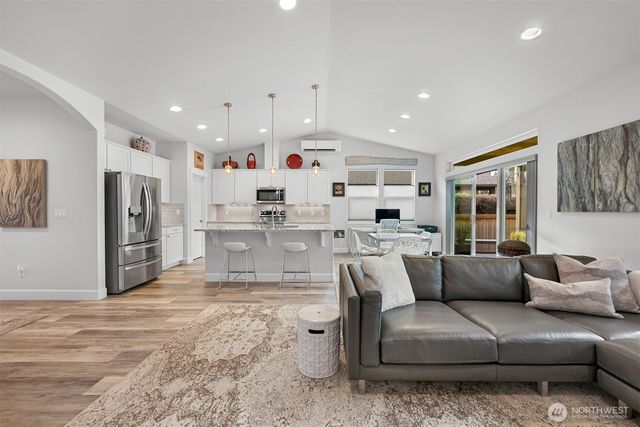 5457 Shields Road, Ferndale, WA 98248