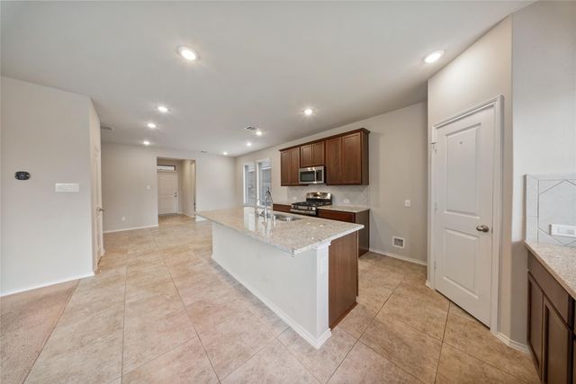 5031 Chestnut Orchard Drive, Houston, TX 77066