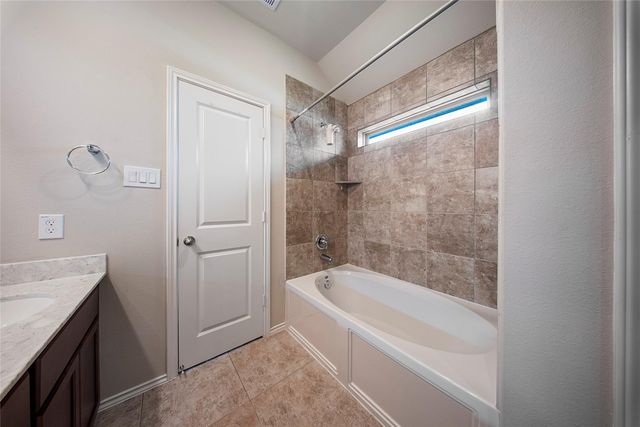 5031 Chestnut Orchard Drive, Houston, TX 77066