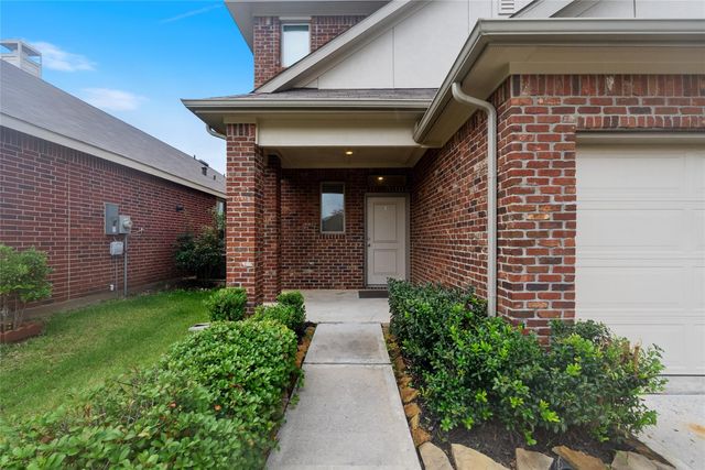 5031 Chestnut Orchard Drive, Houston, TX 77066