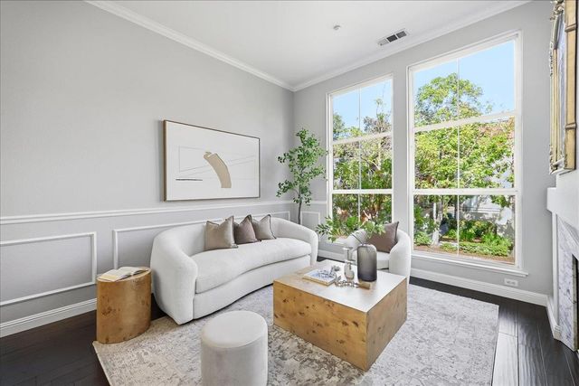 208 Village Lane, Foster City, CA 94404