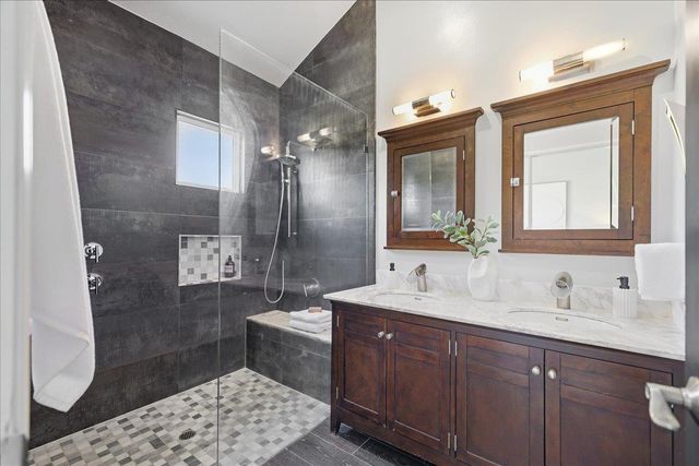 208 Village Lane, Foster City, CA 94404