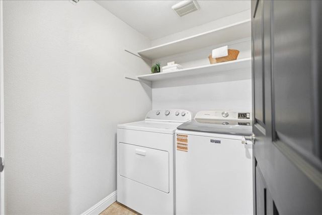 208 Village Lane, Foster City, CA 94404