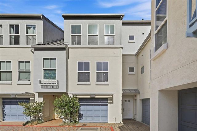 208 Village Lane, Foster City, CA 94404