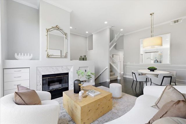 208 Village Lane, Foster City, CA 94404