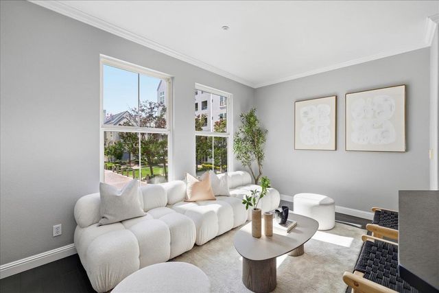 208 Village Lane, Foster City, CA 94404