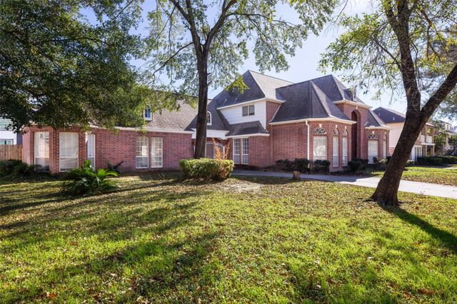 15510 Misty Hollow Drive, Houston, TX 77068