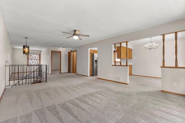 11716 Edgewood Avenue N, Champlin, MN 55316