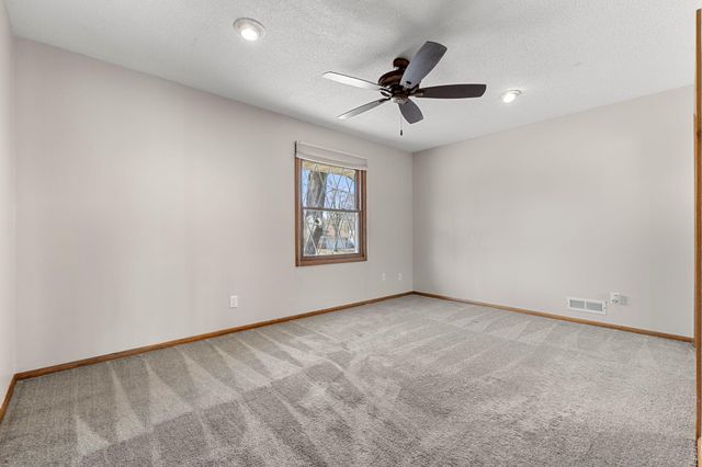 11716 Edgewood Avenue N, Champlin, MN 55316