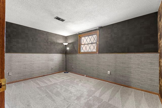 11716 Edgewood Avenue N, Champlin, MN 55316