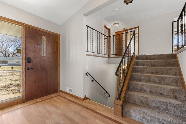 11716 Edgewood Avenue N, Champlin, MN 55316