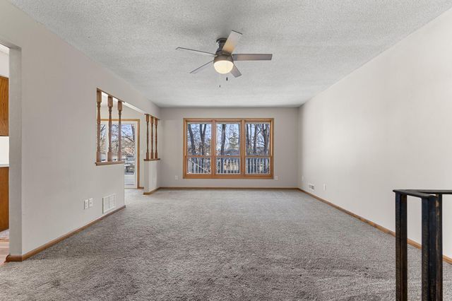 11716 Edgewood Avenue N, Champlin, MN 55316