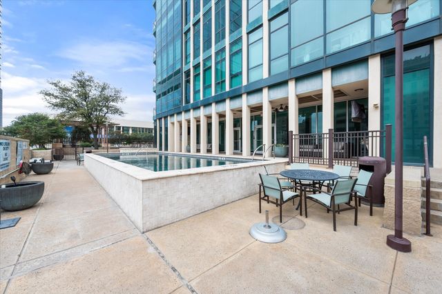 500 Throckmorton Street 3512, Fort Worth, TX 76102