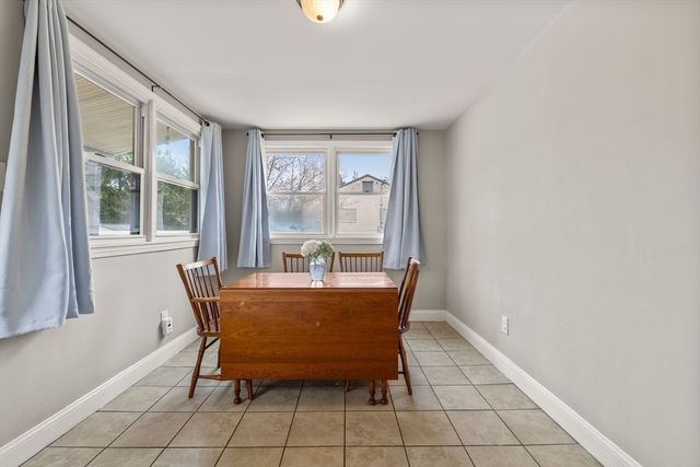 443 Pleasant St, Tewksbury, MA 01876