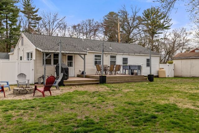 443 Pleasant St, Tewksbury, MA 01876