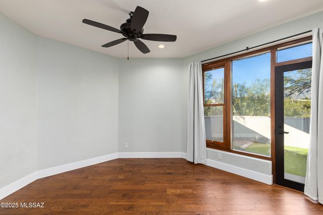 4740 N Hacienda Del Sol Road, Tucson, AZ 85718