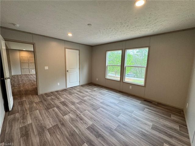 5640 Plantation Drive, Trinity, NC 27370