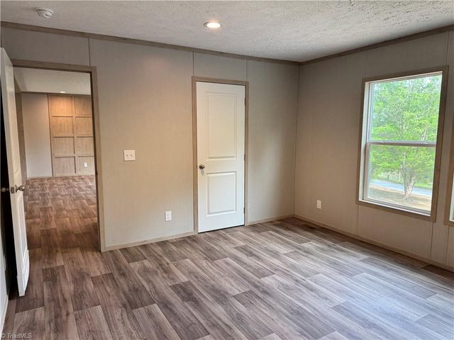 5640 Plantation Drive, Trinity, NC 27370