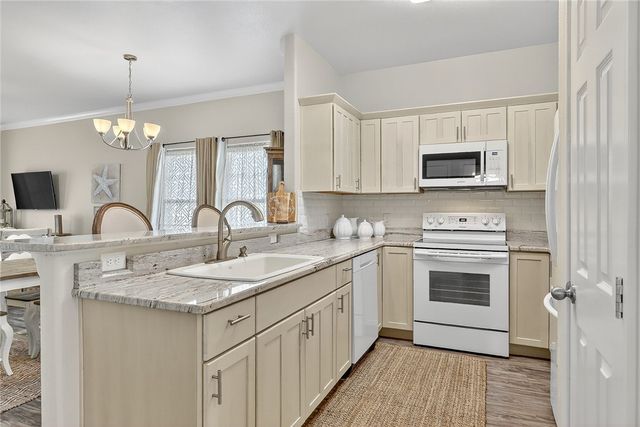 1117 S 9th St 101, Port Aransas, TX 78373