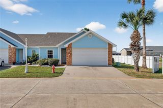 1117 S 9th St 101, Port Aransas, TX 78373