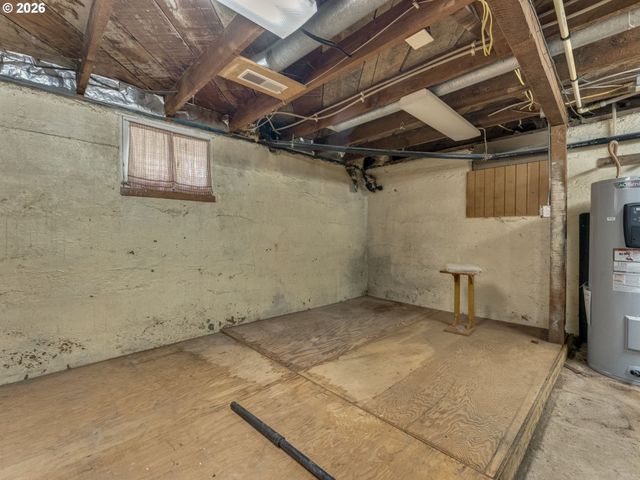715 Ne 5TH St, Mc Minnville, OR 97128