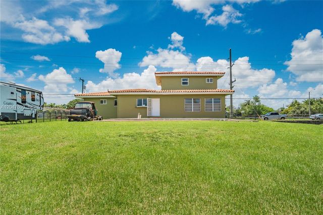 17135 NW 19th Ave, Miami Gardens, FL 33056