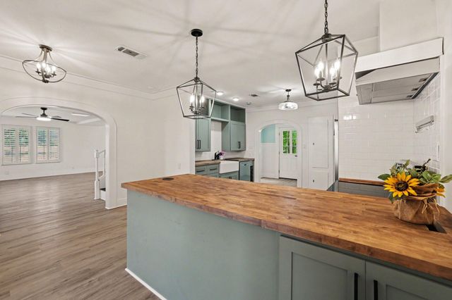 31730 Waller Tomball Road, Waller, TX 77484