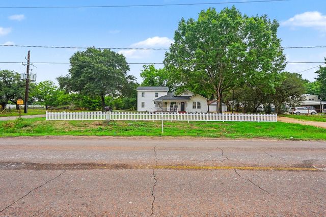 31730 Waller Tomball Road, Waller, TX 77484