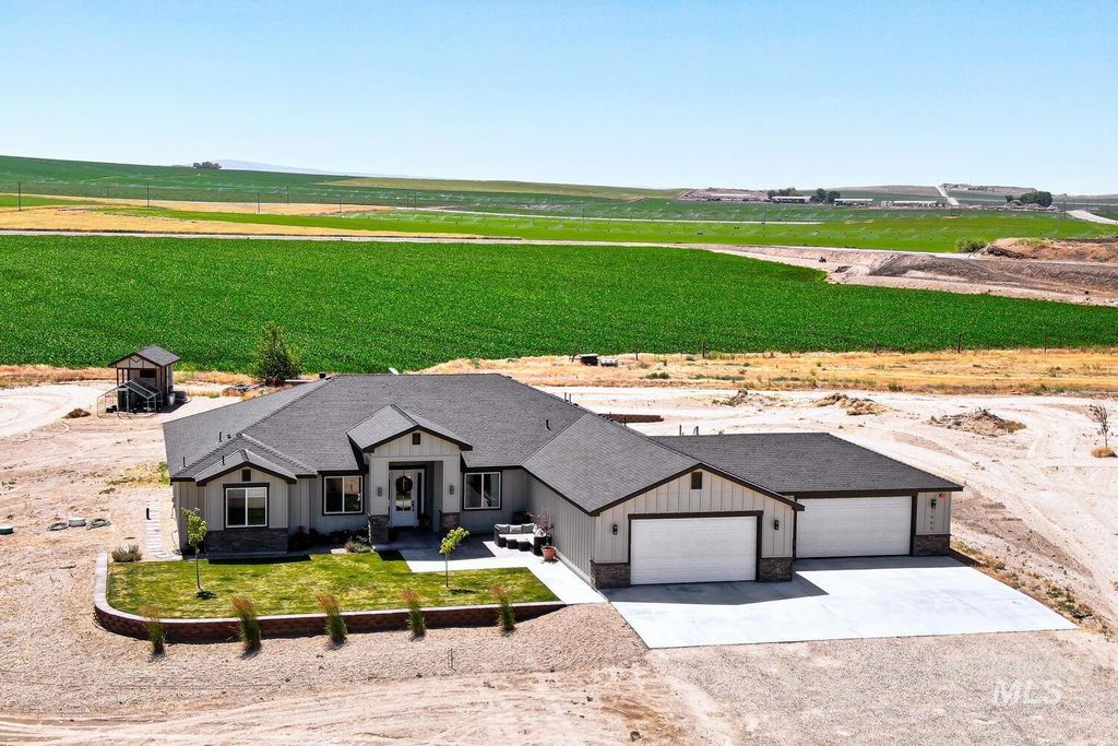 7905 Humble Lane, Nampa, ID 83686
