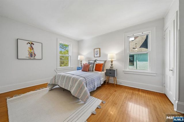 215 Inwood Avenue, Montclair, NJ 07043