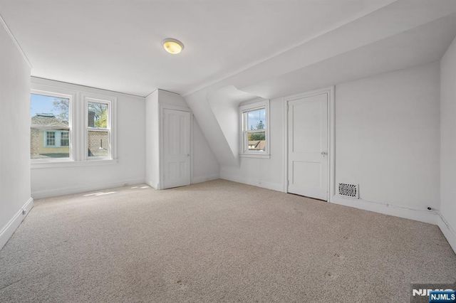 215 Inwood Avenue, Montclair, NJ 07043