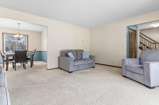 1756 132nd Avenue NE, Blaine, MN 55449