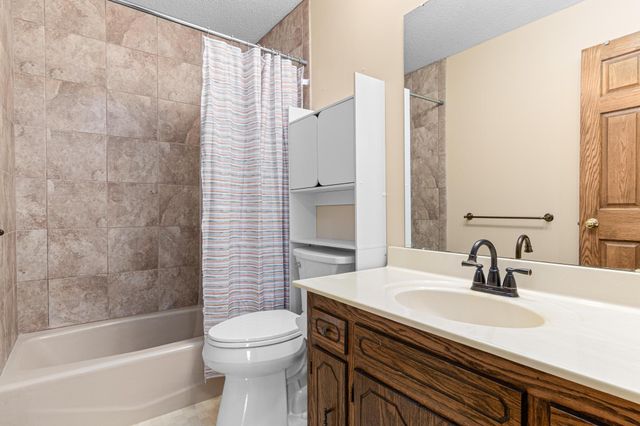 1756 132nd Avenue NE, Blaine, MN 55449