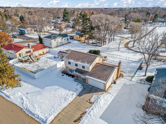 1756 132nd Avenue NE, Blaine, MN 55449