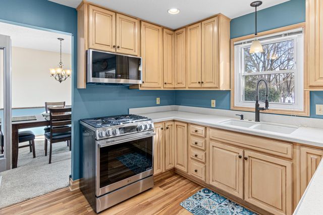 1756 132nd Avenue NE, Blaine, MN 55449