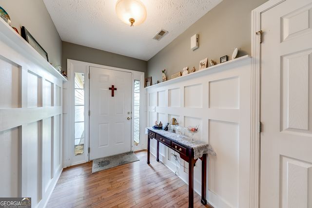 1720 Alcovy River Drive, Dacula, GA 30019