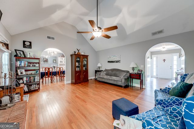 1720 Alcovy River Drive, Dacula, GA 30019