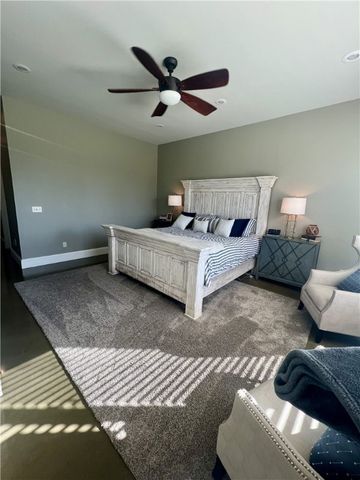 424 Riverstone Street, Russellville, AR 72802