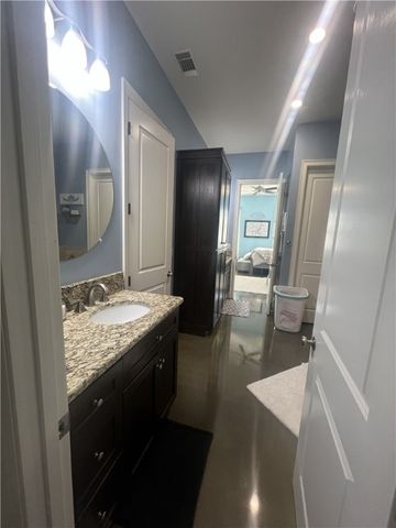 424 Riverstone Street, Russellville, AR 72802