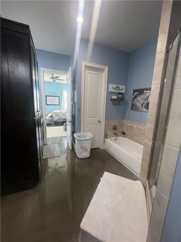 424 Riverstone Street, Russellville, AR 72802