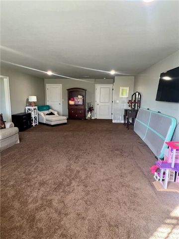 424 Riverstone Street, Russellville, AR 72802